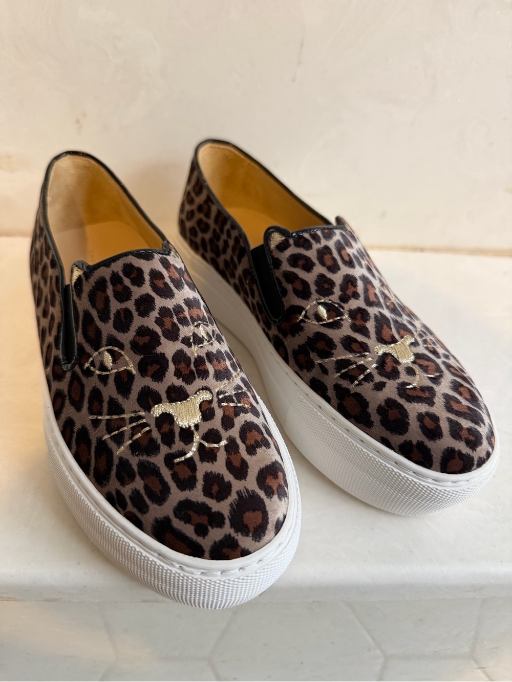 Charlotte Olympia Leopard Print Velvet Slip-On  Sneakers Size 36 New in Box